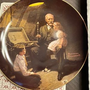 Norman Rockwells “Grandpa’s Treasure Chest” Collector Plate